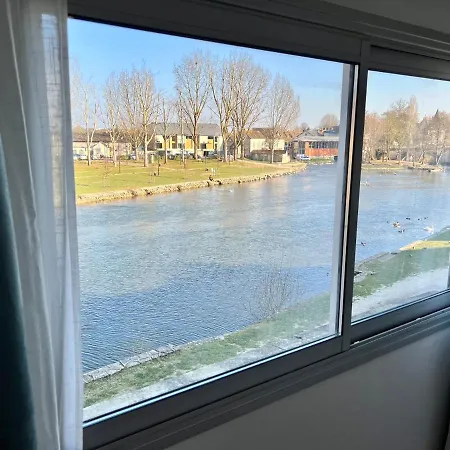 Sur Le Loing Gasthuis