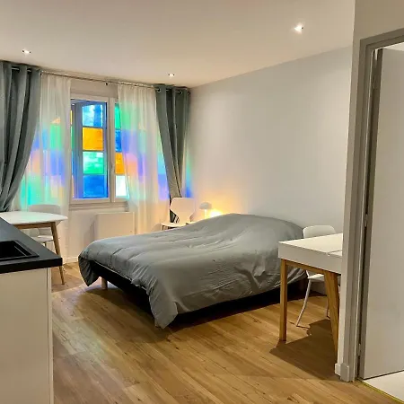 Maison d'hôtes Sur Le Loing 3*